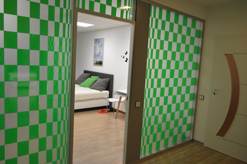 Vasarely Luxury Flat Appartement Satu Mare Buitenkant foto